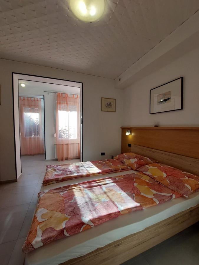 Apartmani Gamboc + Experience And Discounts Umag Eksteriør billede